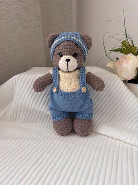 Handmade Crochet Teddy Bear Plush Toy, Amigurumi Stuffed Animal, Nursery Decor